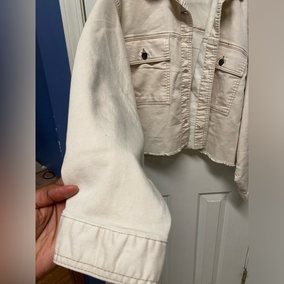 NOBO Crop Cargo Tan Raw Hem Plus Size Jacket 1X - Picture 3 of 7